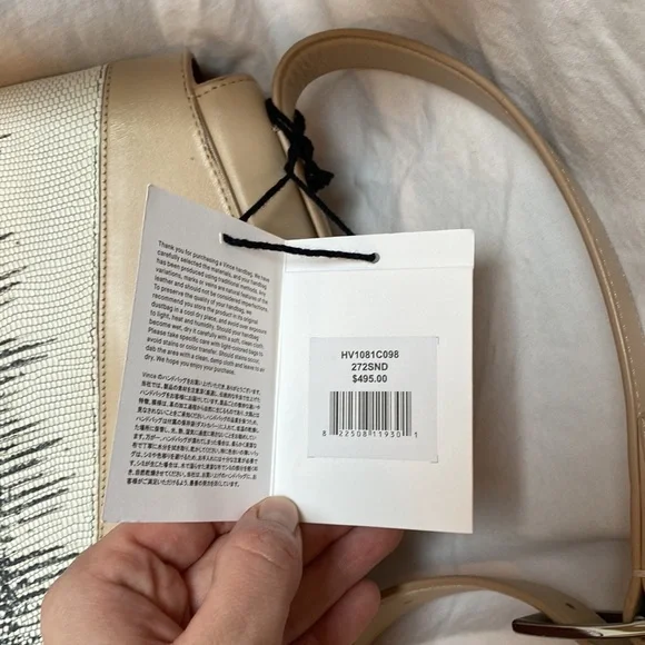 VINCE Snakeskin V Print Leather SADDLE Designer Bag! - Picture 3 of 8